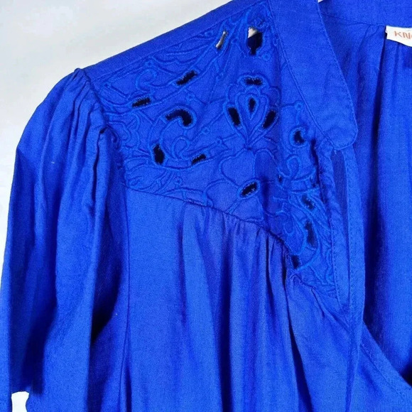 Knox Rose Size Medium Ruffle Blue Eyelet Blouse Flared Tassel - Picture 6 of 7